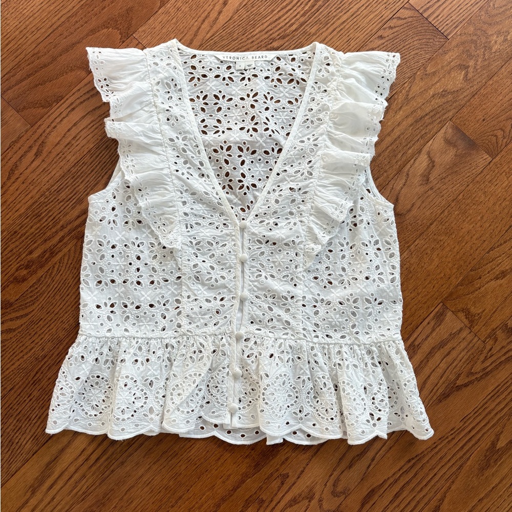 Veronica Beard White Eyelet Ruffled Blouse ARAYA - Tags / Extra Button